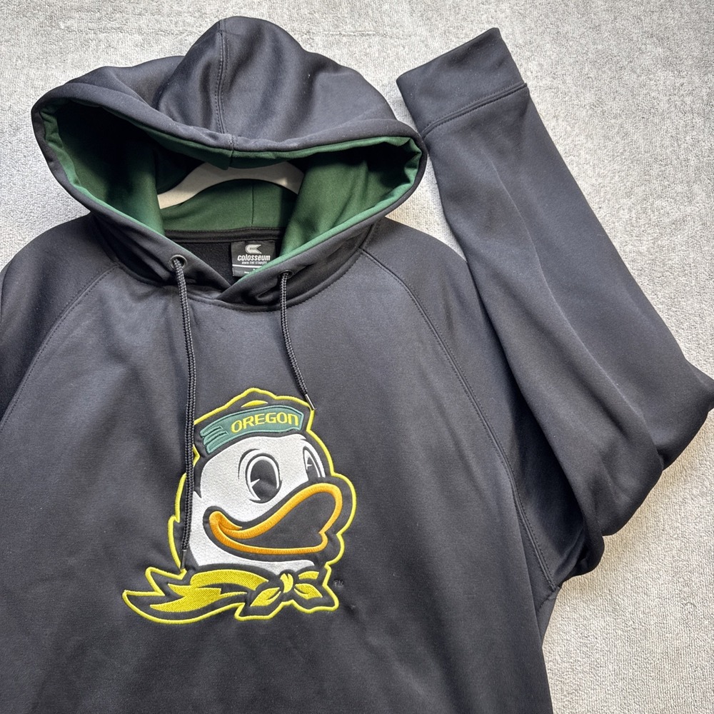 Oregon Ducks Men's Largeโ Black Green Hoodie Colosseum Pullover Duck Logo